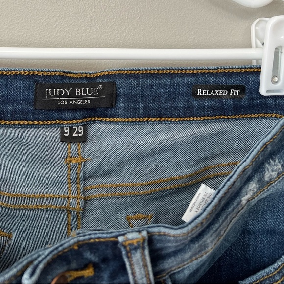 Judy Blue Mid-Rise Relaxed Fit Distressed Girlfriend Jeans - Picture 11 of 11